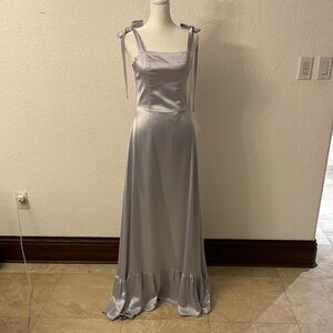 Lilac Sleeveless Square Neck Maxi Gown